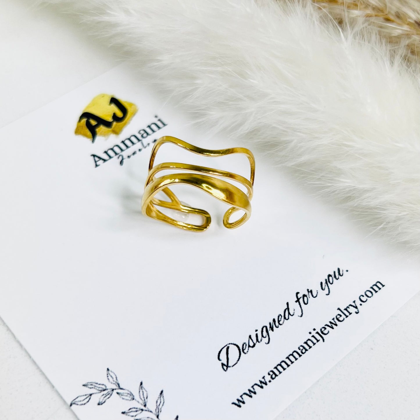 Wavy adjustable Ring
